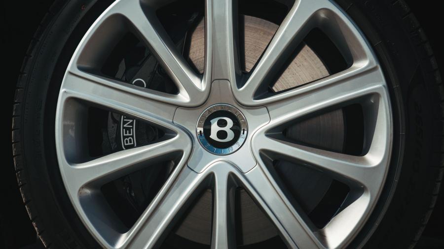 Колеса Bentley Continental GT 2018 года  (WW) (фото 64 из 90)